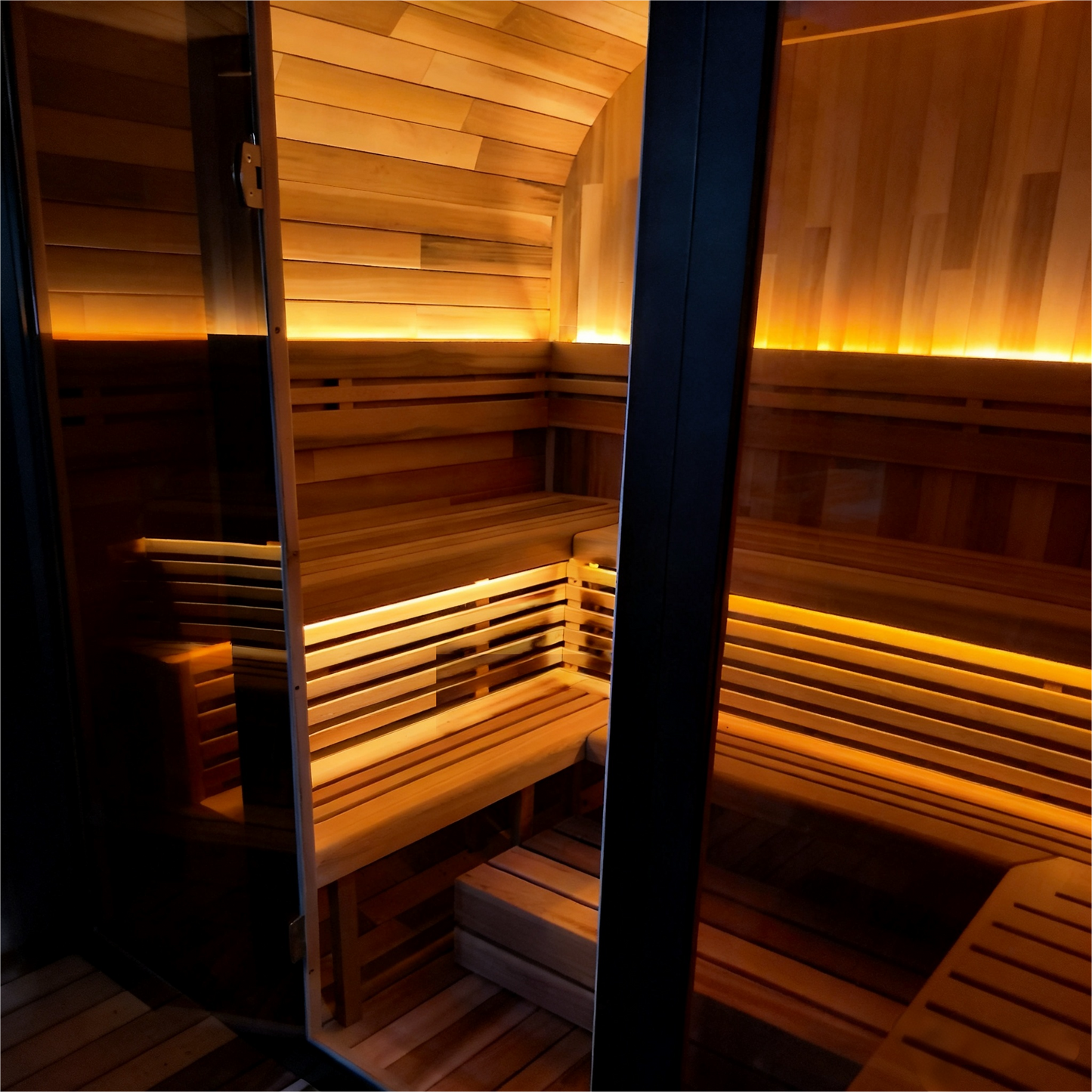 Helius 6 Person Patchwork Red Cedar Square Sauna