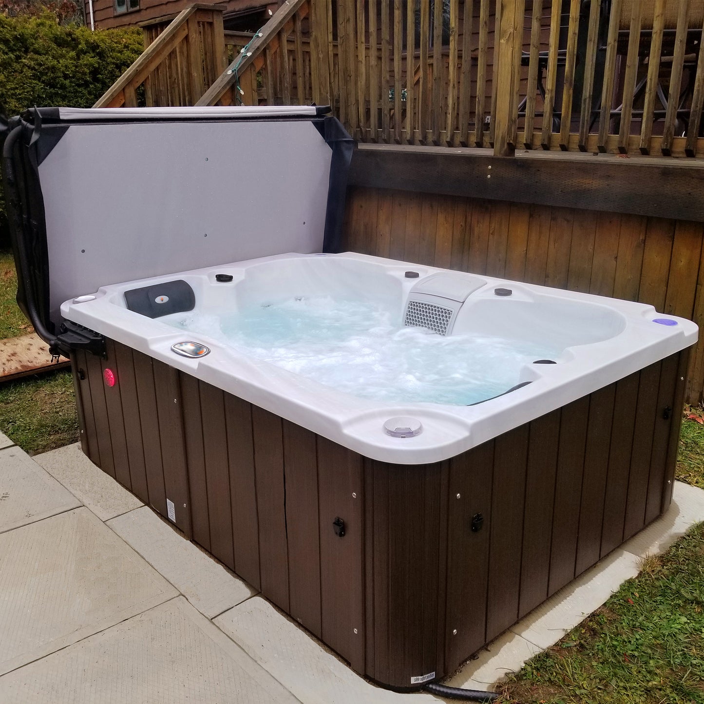 Liberty Spas 4 Person LYS 4000 - Plug & Play Spa