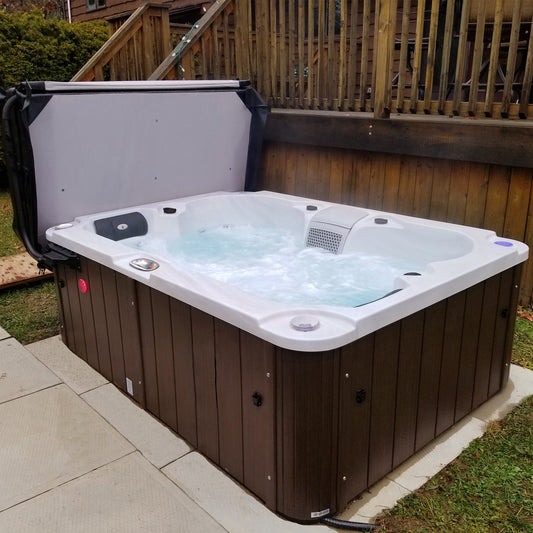 The Liberty Spas LYS 4000 - Plug & Play 4 Person Spa